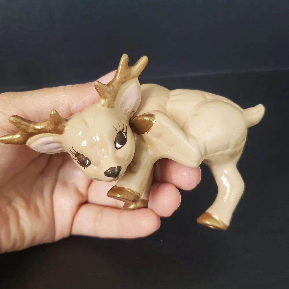 Kitchy Reindeer Ceramic Figurine Lot Of 2 - Grazing 4